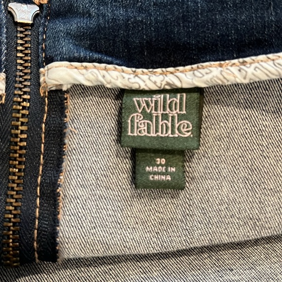 NWT NEW Women’s Size 30 Dark Wash Denim Jean Skirt with zipper. Plus size - Picture 5 of 8